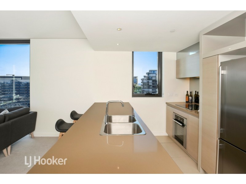 266/8 Waterside Place, Docklands VIC 3008