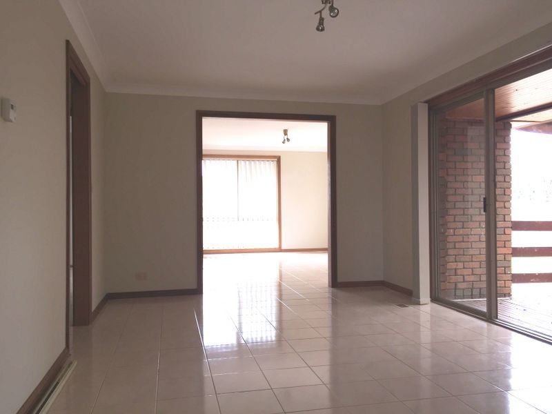 15 John Hunter Court, Mill Park VIC 3082