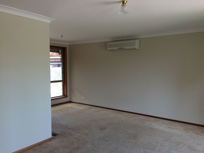 15 John Hunter Court, Mill Park VIC 3082