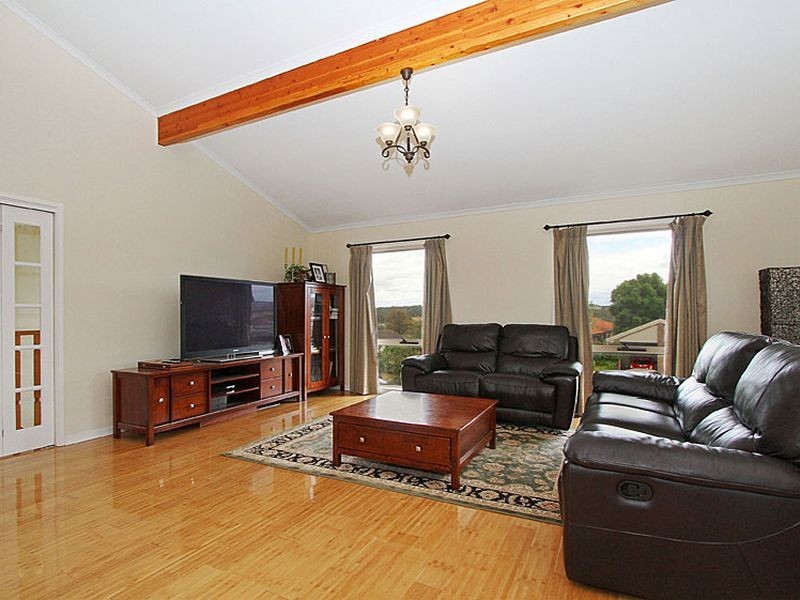 18 Selsdon Court, Greensborough VIC 3088