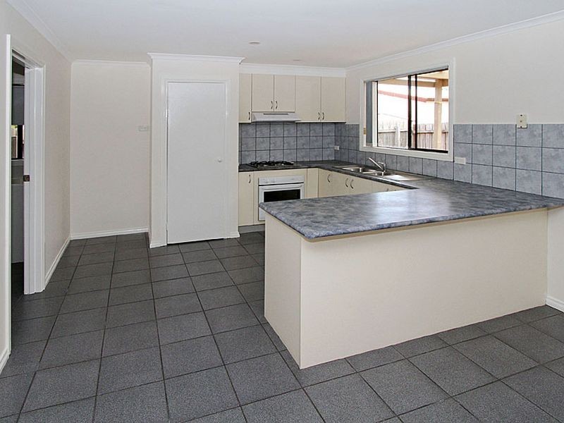 4/95 Duffy St, Epping VIC 3076