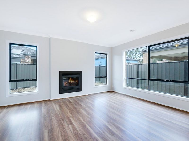 61 Lockhart Street, Mernda VIC 3754