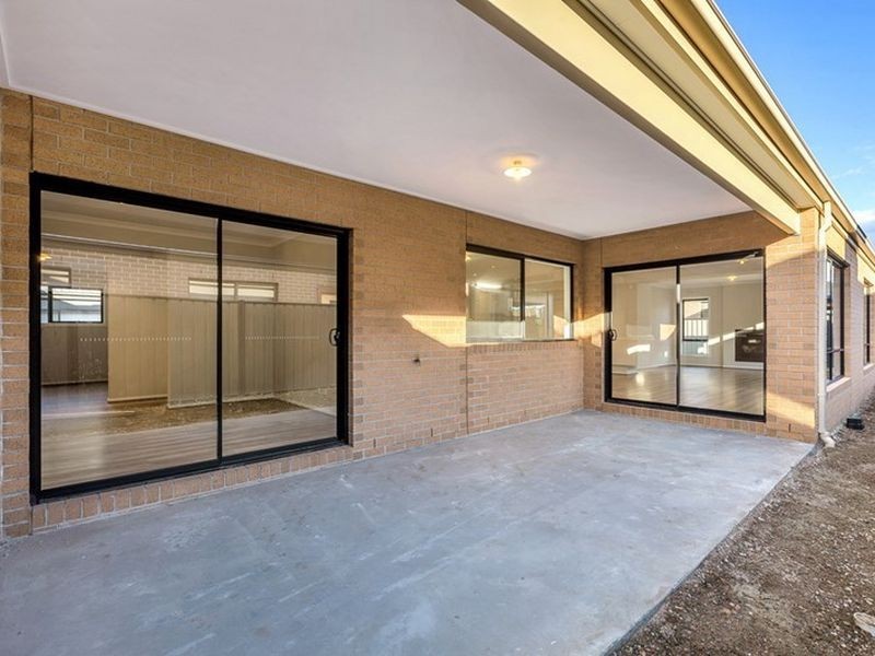 61 Lockhart Street, Mernda VIC 3754