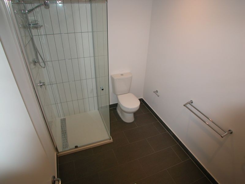 211/30 Oleander Drive, Mill Park VIC 3082