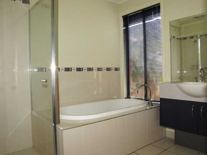 1 Nesting  Court, Epping VIC 3076