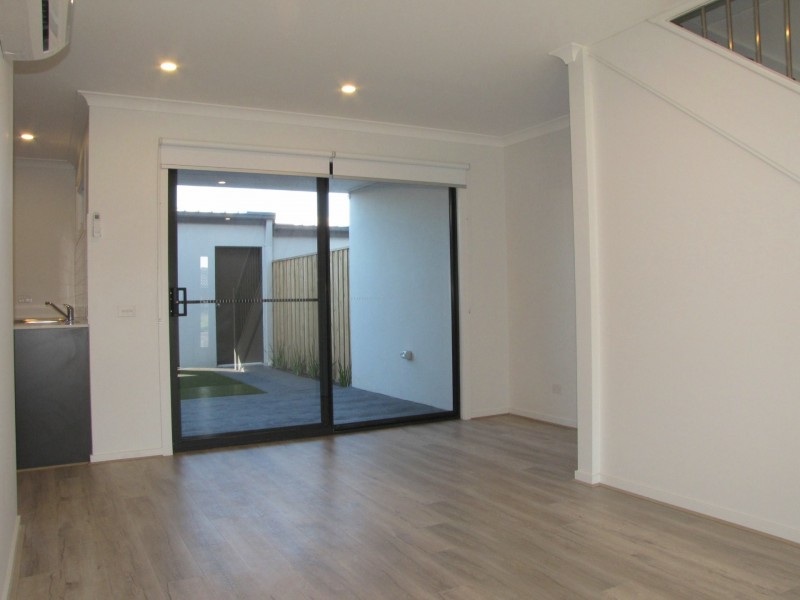36 Vearings Road, Wollert VIC 3750