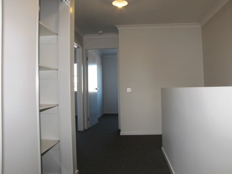 36 Vearings Road, Wollert VIC 3750