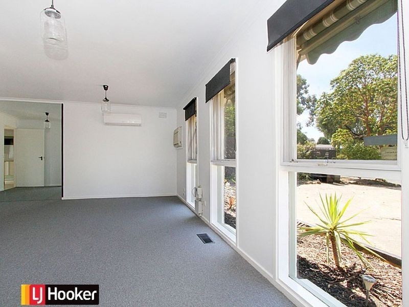 9 Higgs Avenue, Mill Park VIC 3082