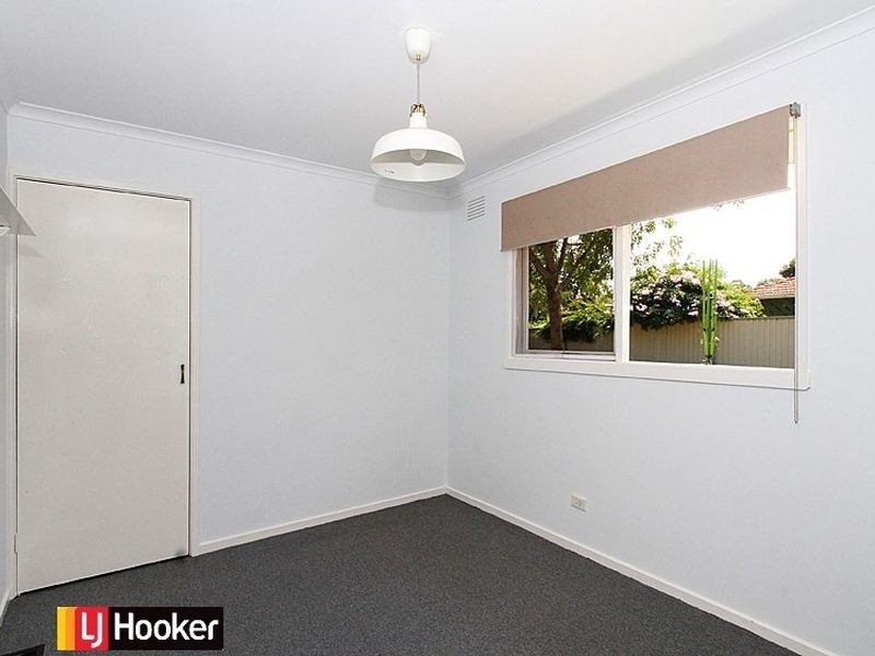 9 Higgs Avenue, Mill Park VIC 3082