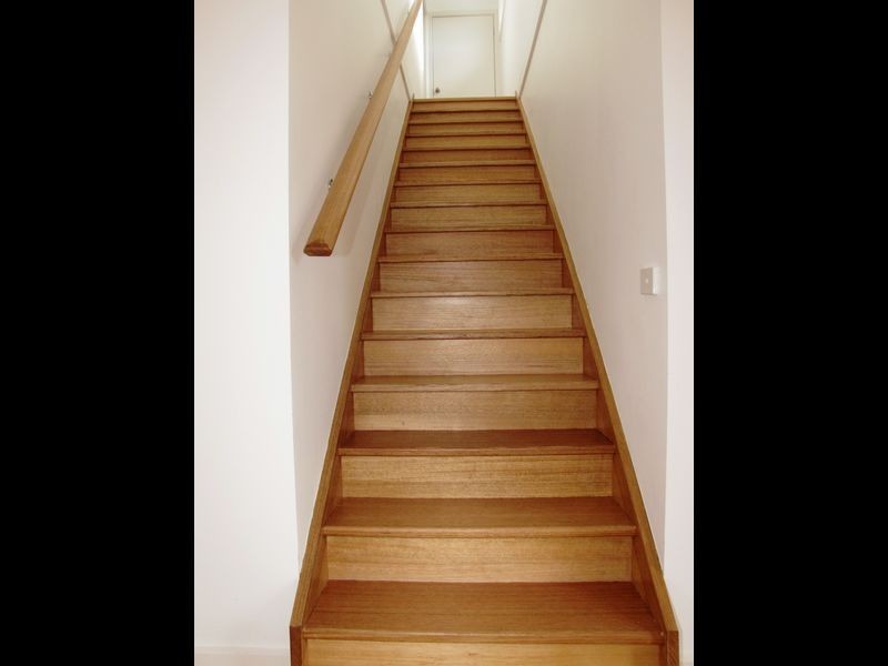 2/51 Hurlstone Crescent, Mill Park VIC 3082