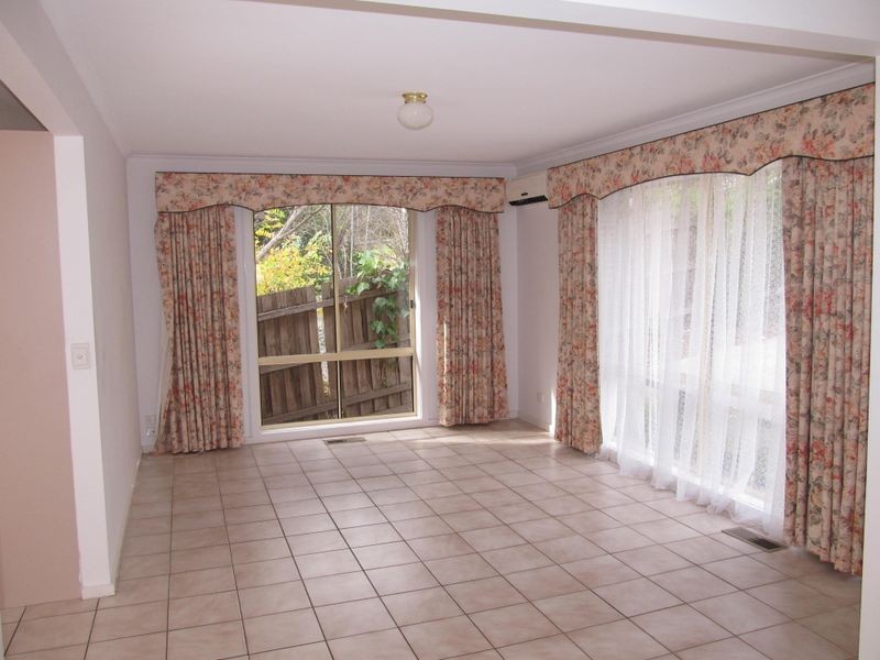 2/16 Lorimer Street, Greensborough VIC 3088