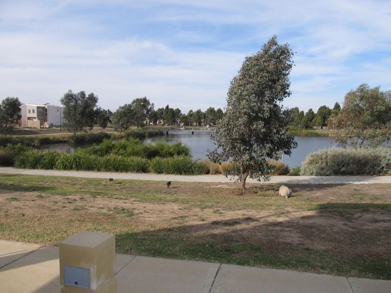 27 Courthouse Walk, Doreen VIC 3754