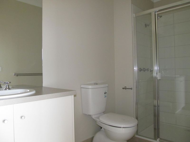 27 Courthouse Walk, Doreen VIC 3754