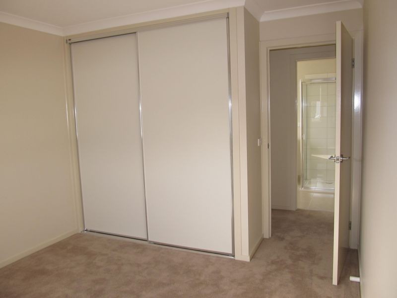 27 Courthouse Walk, Doreen VIC 3754