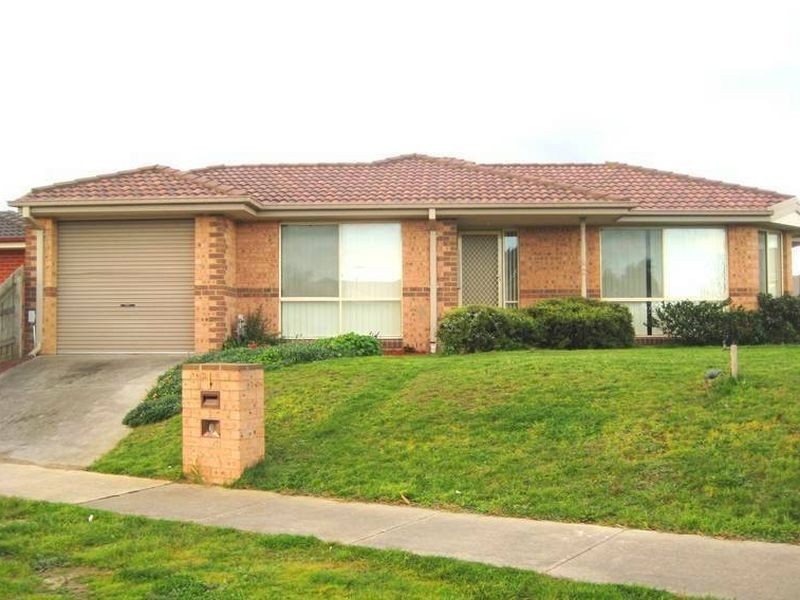 1 Hatten Place, Berwick VIC 3806