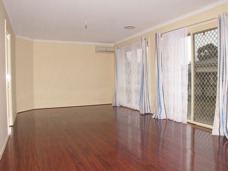 1 Hatten Place, Berwick VIC 3806