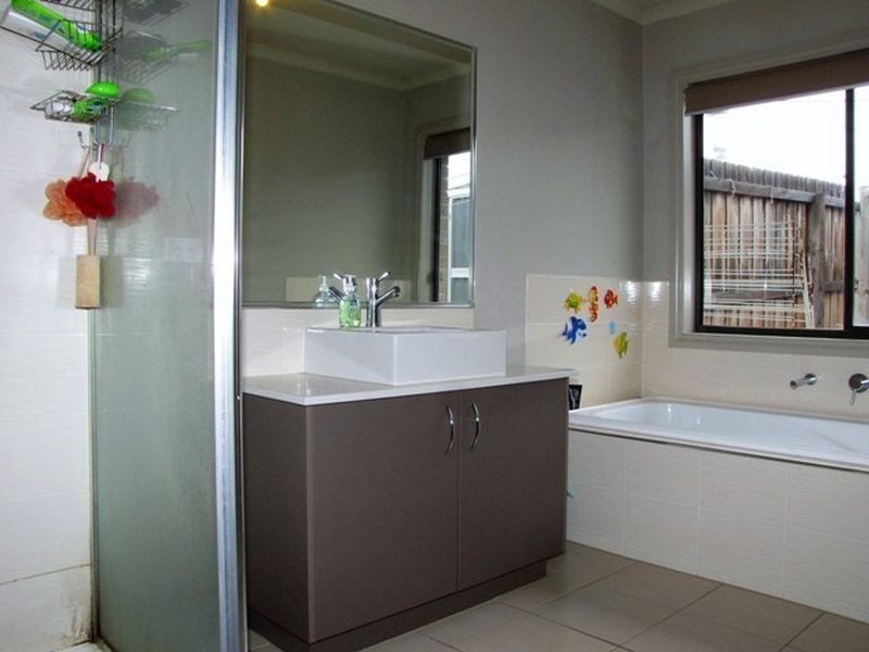 16 Sundial Parade, Epping VIC 3076