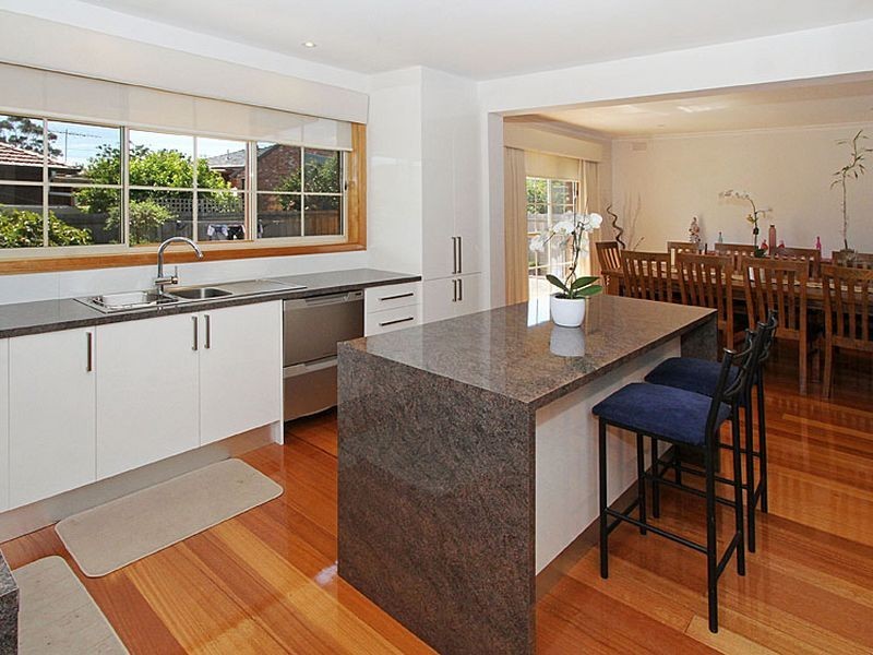 182 Main Street, Thomastown VIC 3074