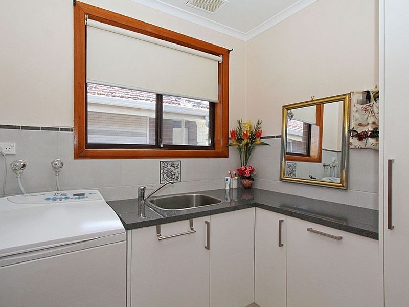 182 Main Street, Thomastown VIC 3074