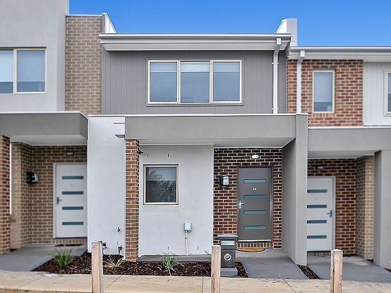 22 Ivy Place, Craigieburn VIC 3064