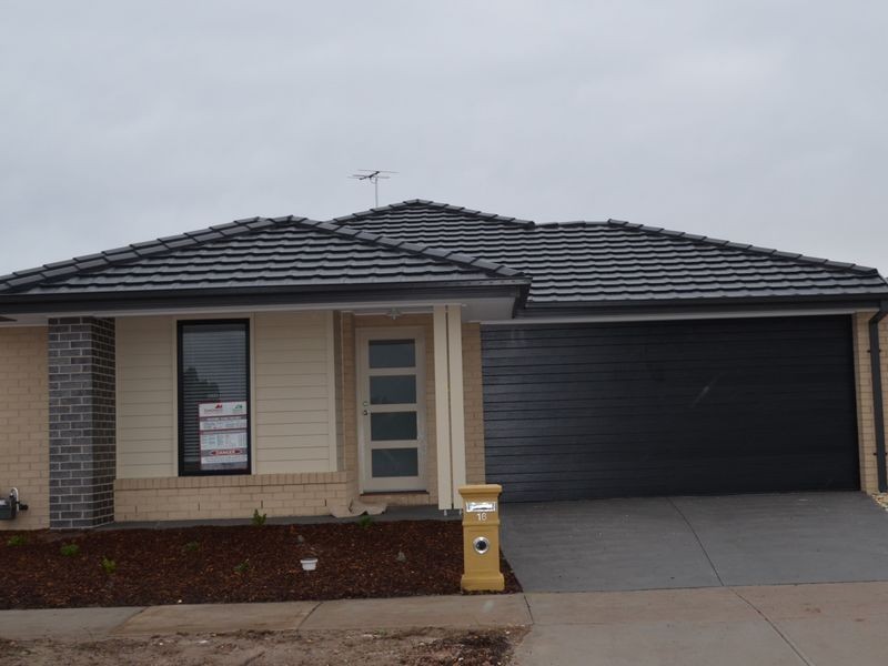 16 Morinda Way, Doreen VIC 3754