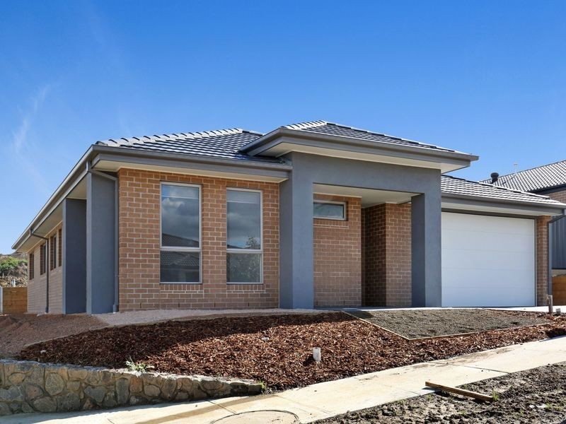 8 Raitt Grove, Mernda VIC 3754