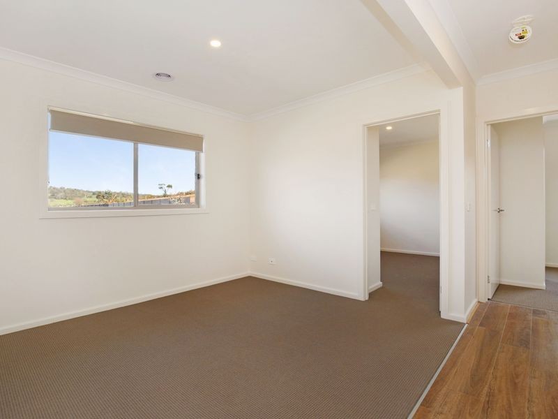 8 Raitt Grove, Mernda VIC 3754