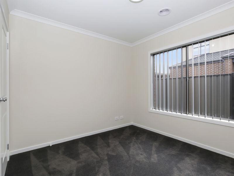 19 Elmhurst Road, Wollert VIC 3750