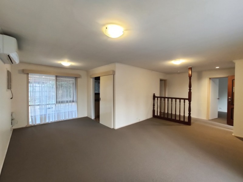 2 Lilac Court, Mill Park VIC 3082