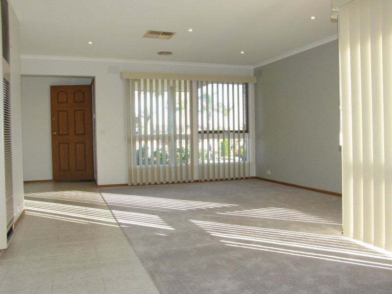 31 Mockridge Drive, Mill Park VIC 3082