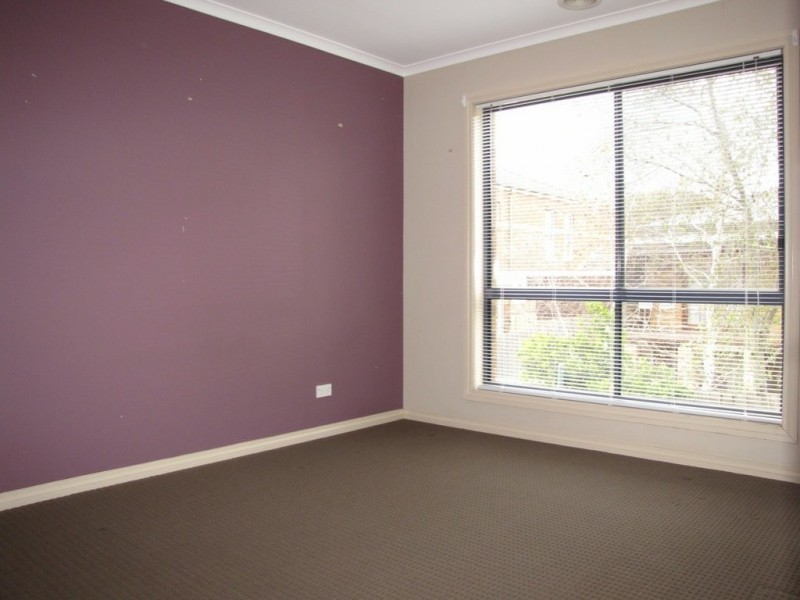 1 Bushmans Walk, South Morang VIC 3752