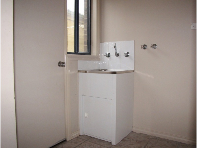 1 Bushmans Walk, South Morang VIC 3752