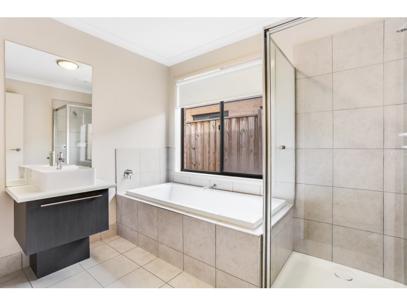 23 Dennerley Way, Truganina VIC 3029
