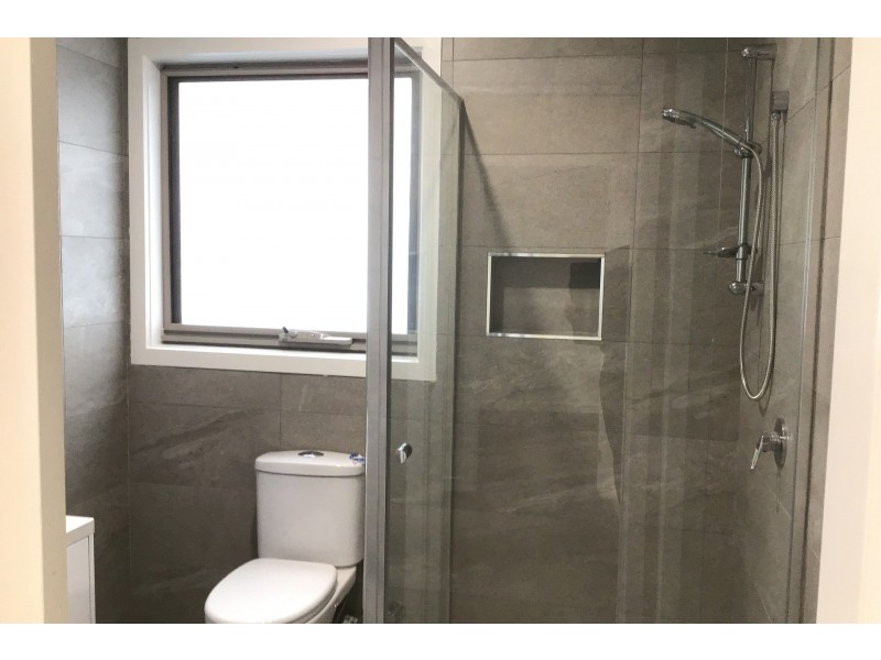 1/34 Loddon Avenue, Reservoir VIC 3073