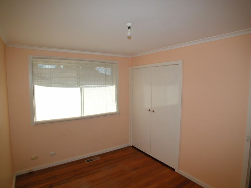 122 Redleap Avenue, Mill Park VIC 3082