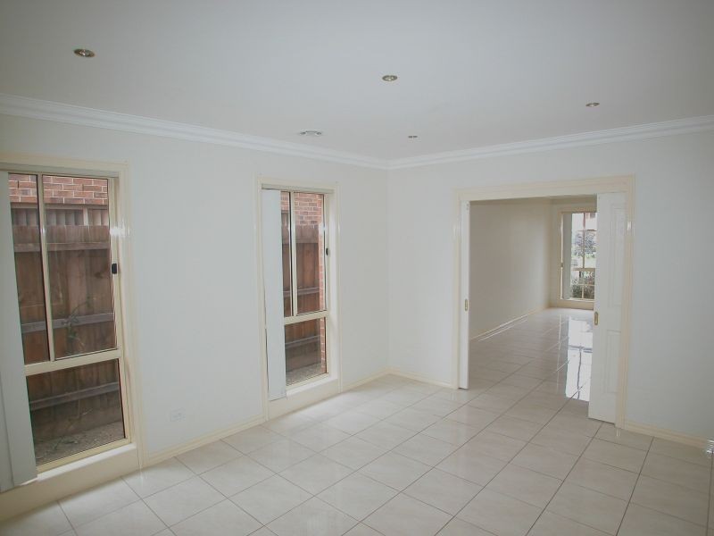 137 The Lakes Boulevard, South Morang VIC 3752