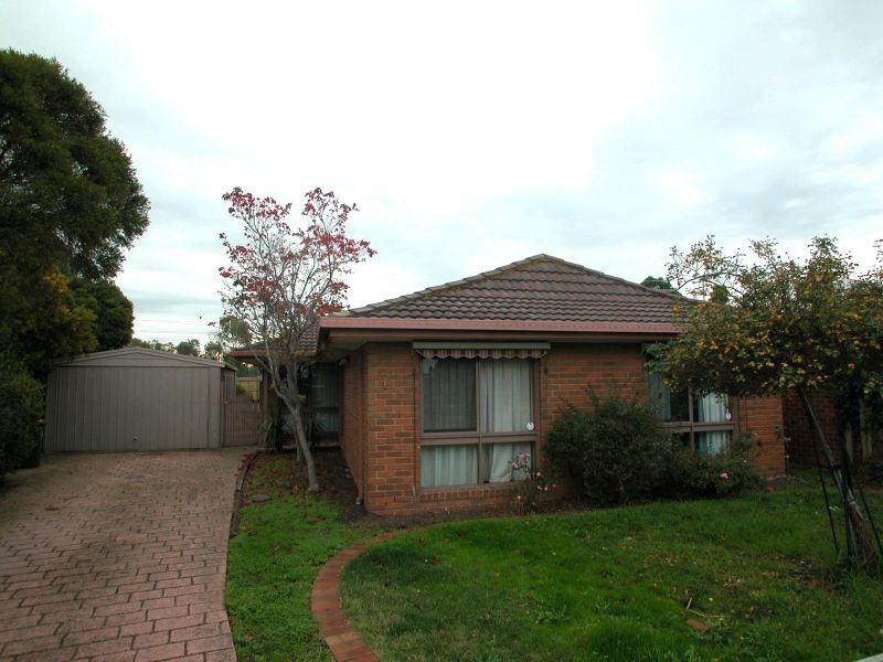 7 Canary Court, Mill Park VIC 3082