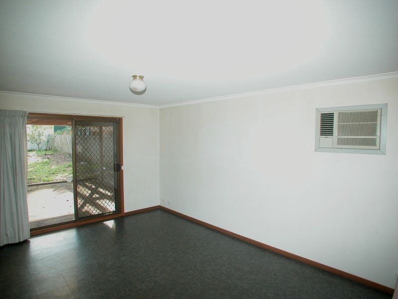 7 Canary Court, Mill Park VIC 3082
