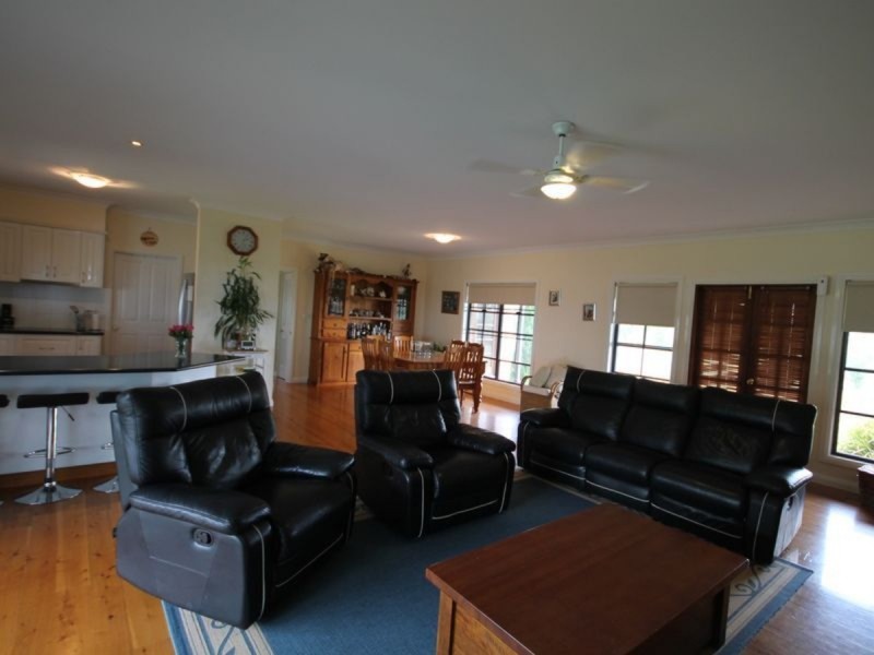 53 Clancys Drive, Inverell NSW 2360