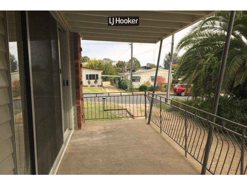 58 Butler Street, Inverell NSW 2360