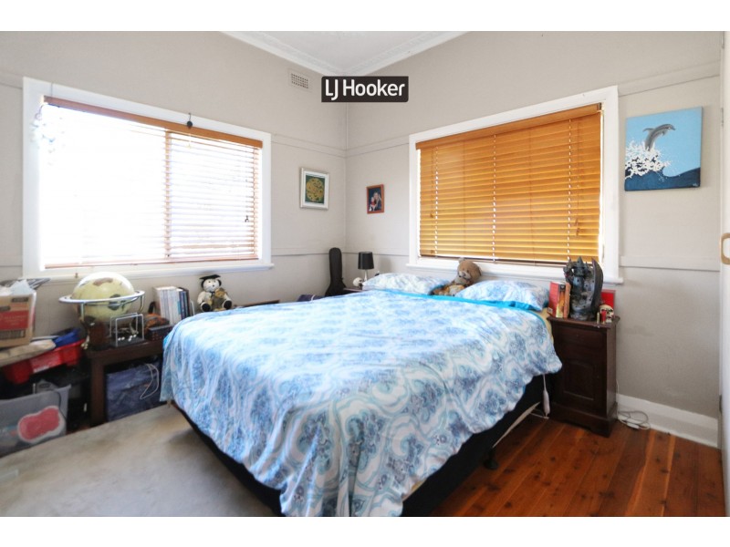 33 Swan Street, Inverell NSW 2360