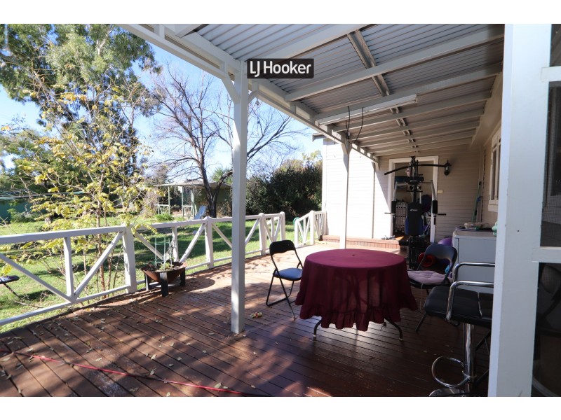 33 Swan Street, Inverell NSW 2360