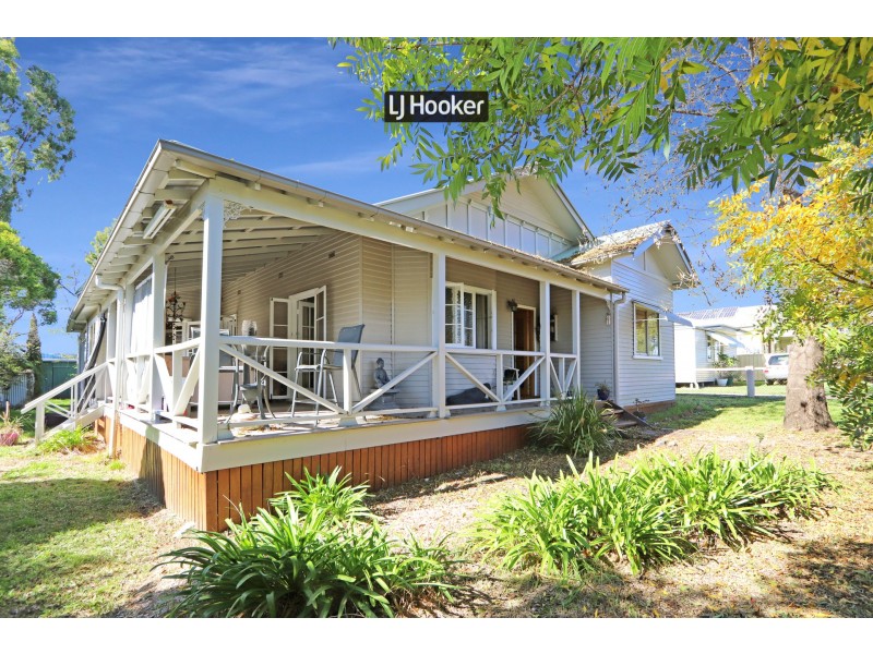33 Swan Street, Inverell NSW 2360