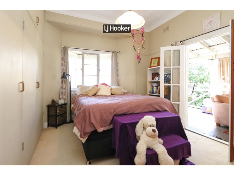 33 Swan Street, Inverell NSW 2360