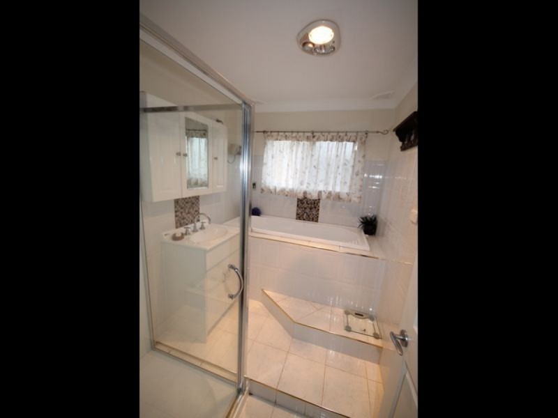 98 Warialda Road, Inverell NSW 2360