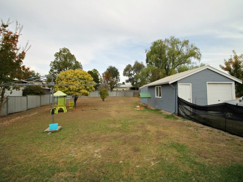 47 Bennett Street, Inverell NSW 2360