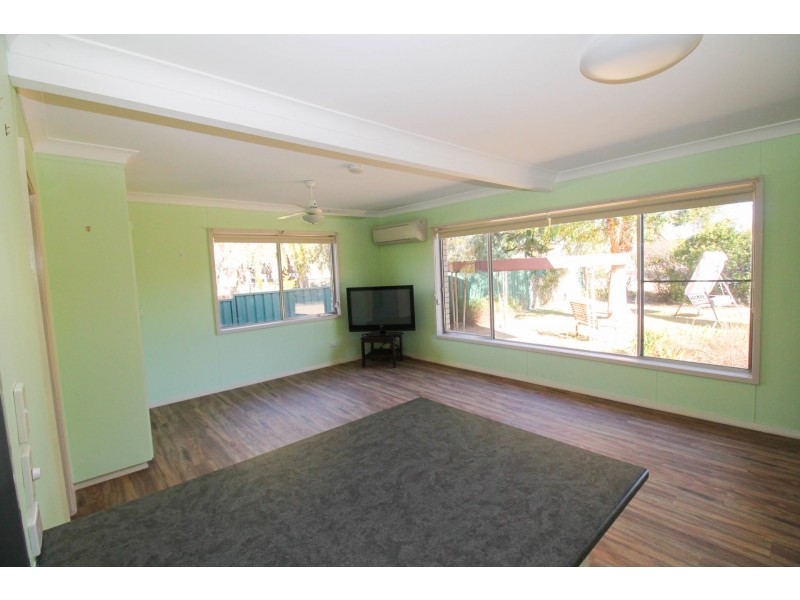 1/7 Davey Street, Inverell NSW 2360