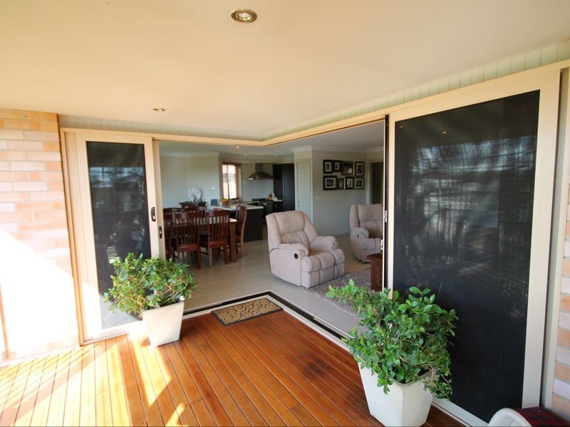 19 Brownleigh Vale Drive, Inverell NSW 2360