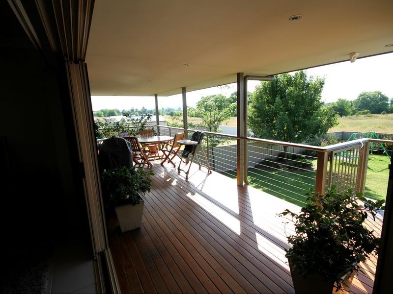 19 Brownleigh Vale Drive, Inverell NSW 2360