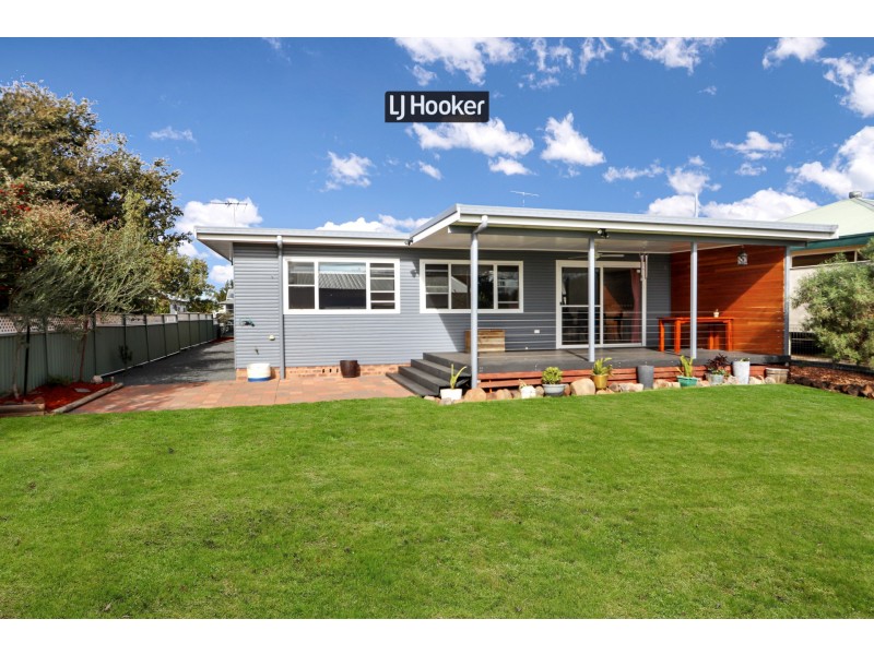 5 Chisholm Street, Inverell NSW 2360